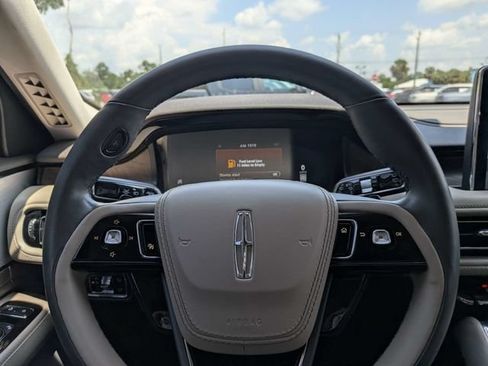 Used 2020 Lincoln Aviator Reserve w/ Equipment Group 201A RWD image 22