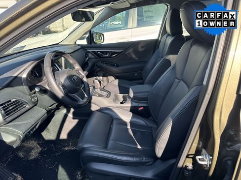 Used 2025 Subaru Outback Limited AWD/4WD image 8