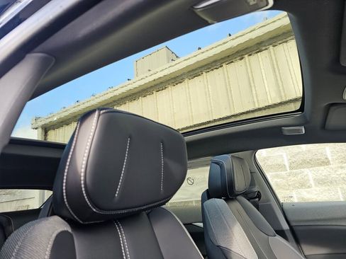 New 2026 Cadillac Optiq Luxury 1 image 16