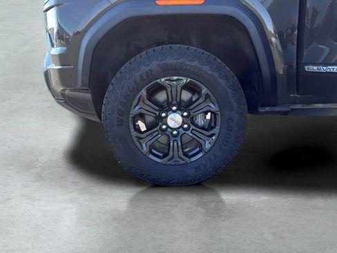 Used 2023 GMC Canyon Elevation w/ Convenience Package image 32