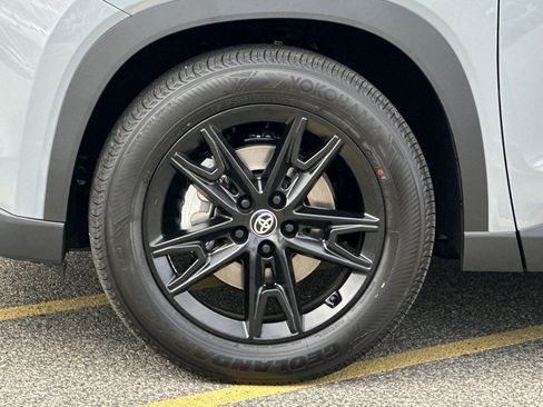 New 2026 Toyota Grand Highlander AWD Hybrid image 26