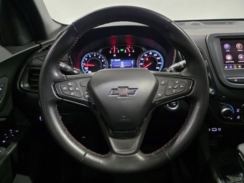 Used 2022 Chevrolet Equinox RS image 16