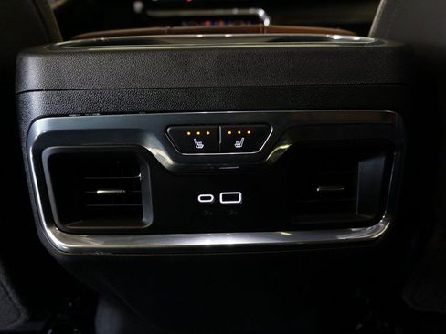 Certified 2024 GMC Sierra 1500 Denali Ultimate image 33