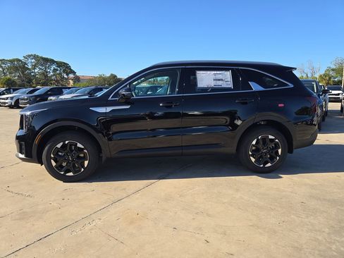 New 2026 Kia Sorento S AWD/4WD image 5