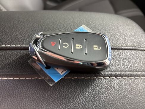 Used 2025 Chevrolet Blazer LT image 45