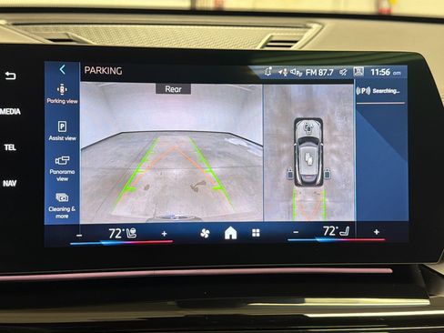 New 2026 BMW X2 xDrive28i w/ Technology Package AWD/4WD image 25