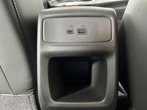 Used 2024 Chevrolet Trax LT w/ Driver Confidence Package FWD image 38