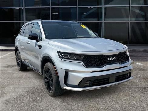 Used 2022 Kia Sorento SX AWD/4WD image 1