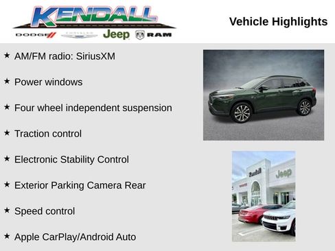 Used 2022 Toyota Corolla Cross XLE image 2