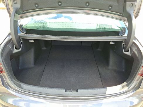 Certified 2023 Acura TLX w/ Technology Package image 29