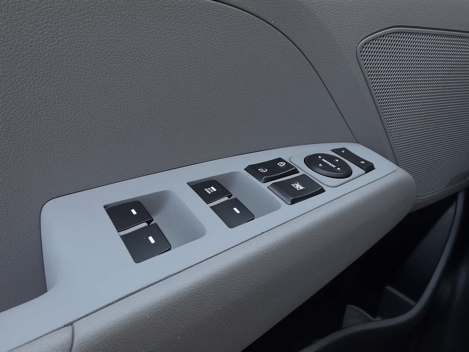 Used 2019 Hyundai Elantra SE FWD image 29