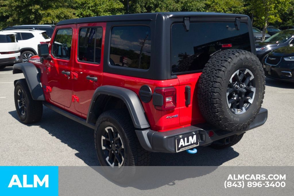Used 2024 Jeep Wrangler Unlimited Rubicon 4xe AWD/4WD image 9