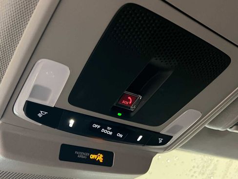 Used 2023 Honda Accord LX image 25