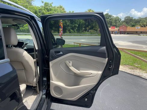 Used 2014 Ford Escape Titanium FWD image 15