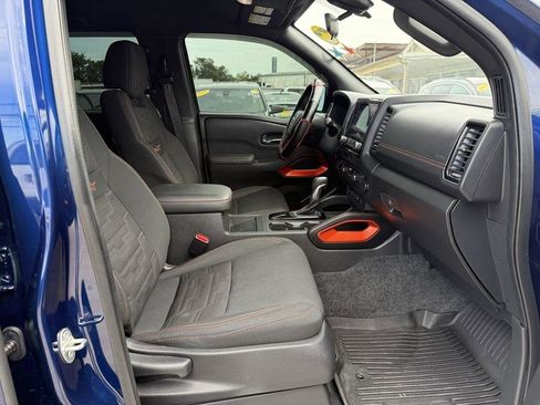 Used 2023 Nissan Frontier PRO-4X w/ Pro Convenience Package image 8