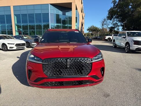 Used 2025 Lincoln Aviator Reserve w/ Jet Appearance Package image 10