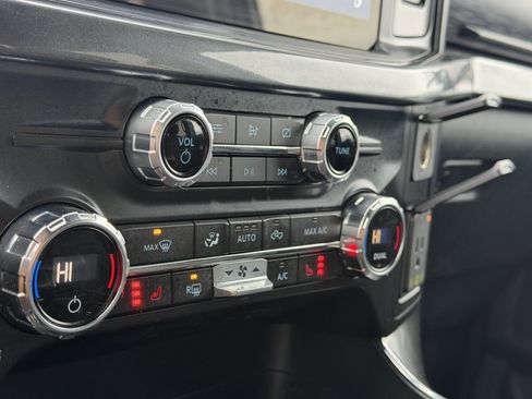 Used 2021 Ford F150 XLT w/ Equipment Group 302A High image 20