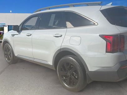 Used 2023 Kia Sorento S w/ Panoramic Sunroof Package
