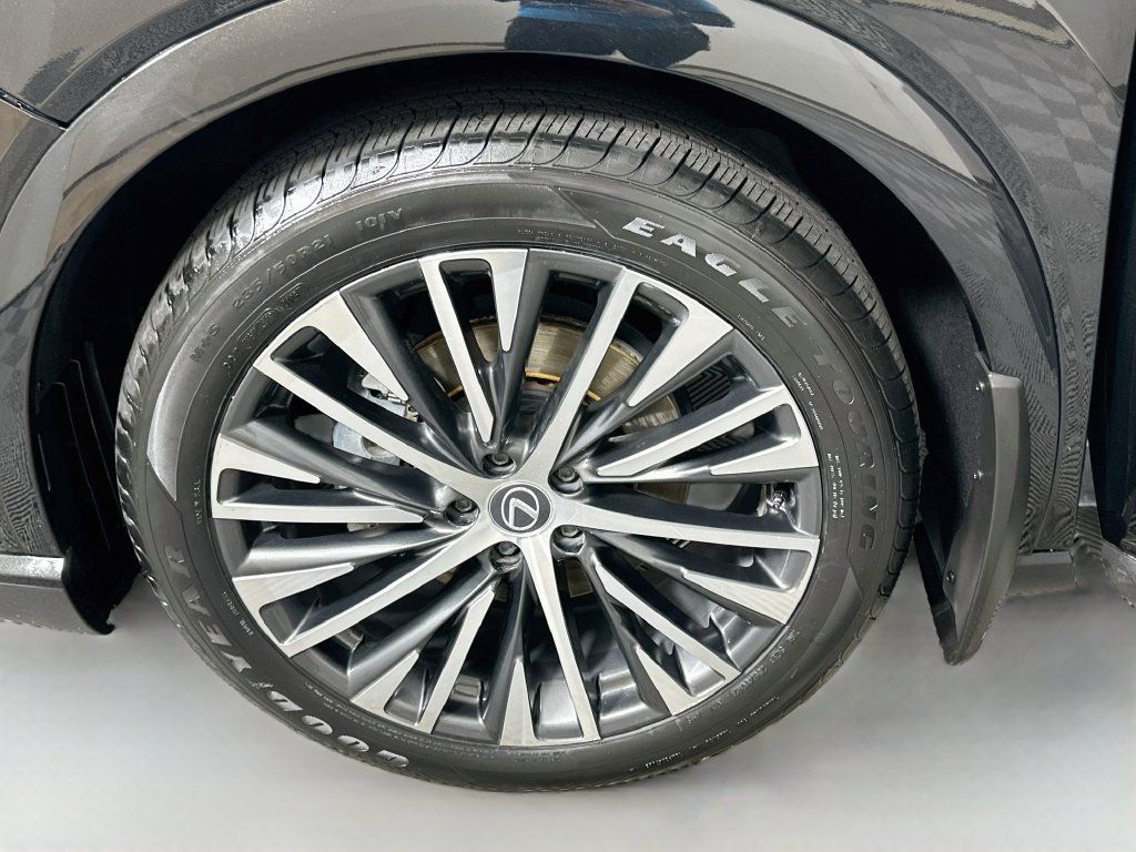 Used 2023 Lexus RX 350 Premium Plus w/ Cold Area Package FWD image 32