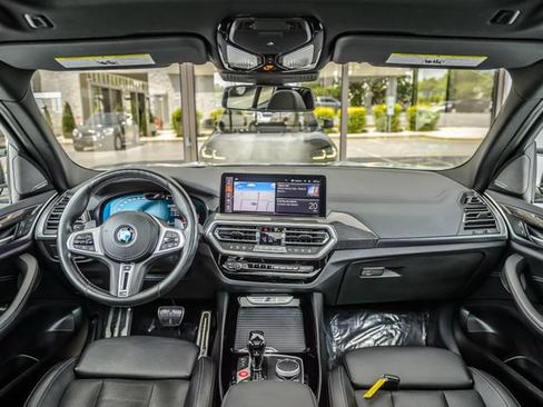 Used 2022 BMW X3 M40i AWD/4WD image 3