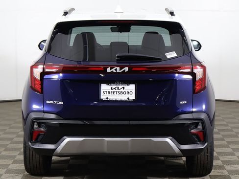 Used 2024 Kia Seltos S image 12