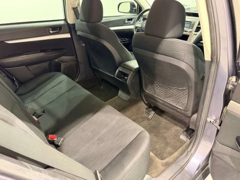 Used 2014 Subaru Outback 2.5i AWD/4WD image 31