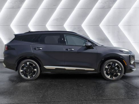New 2026 Kia Sportage SX AWD/4WD image 3