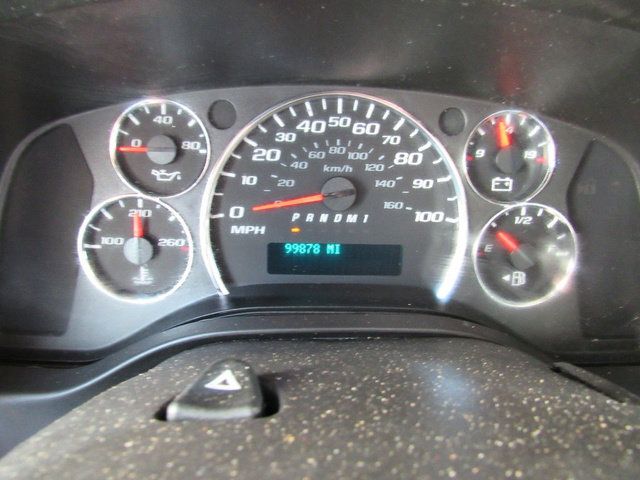 Used 2014 Chevrolet Express 2500 RWD image 31