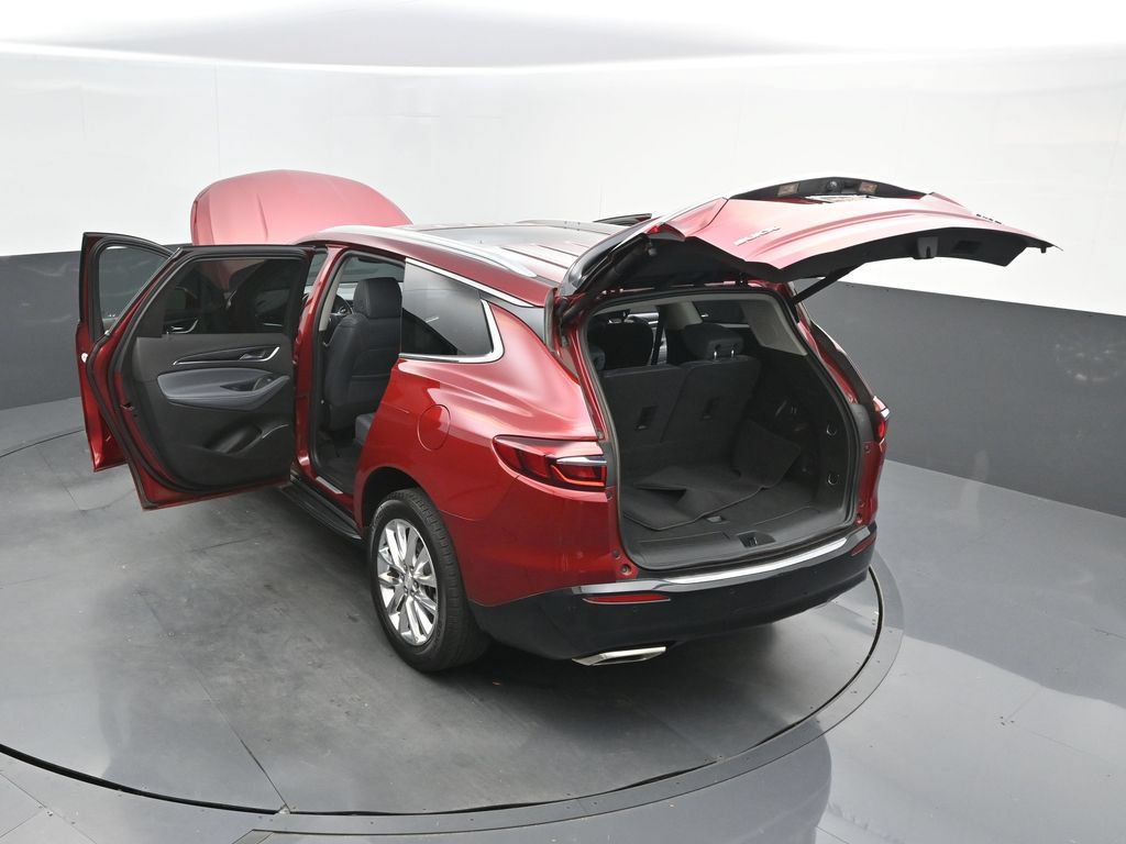 Used 2018 Buick Enclave Premium w/ LPO, Hit The Road Package FWD image 55
