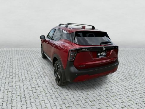 Certified 2025 Nissan Kicks SR FWD image 6