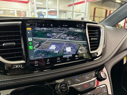 New 2026 Chrysler Pacifica Select image 26