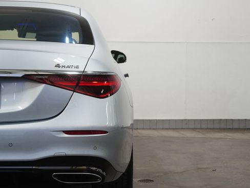 Used 2025 Mercedes-Benz S 580 4MATIC Sedan image 13