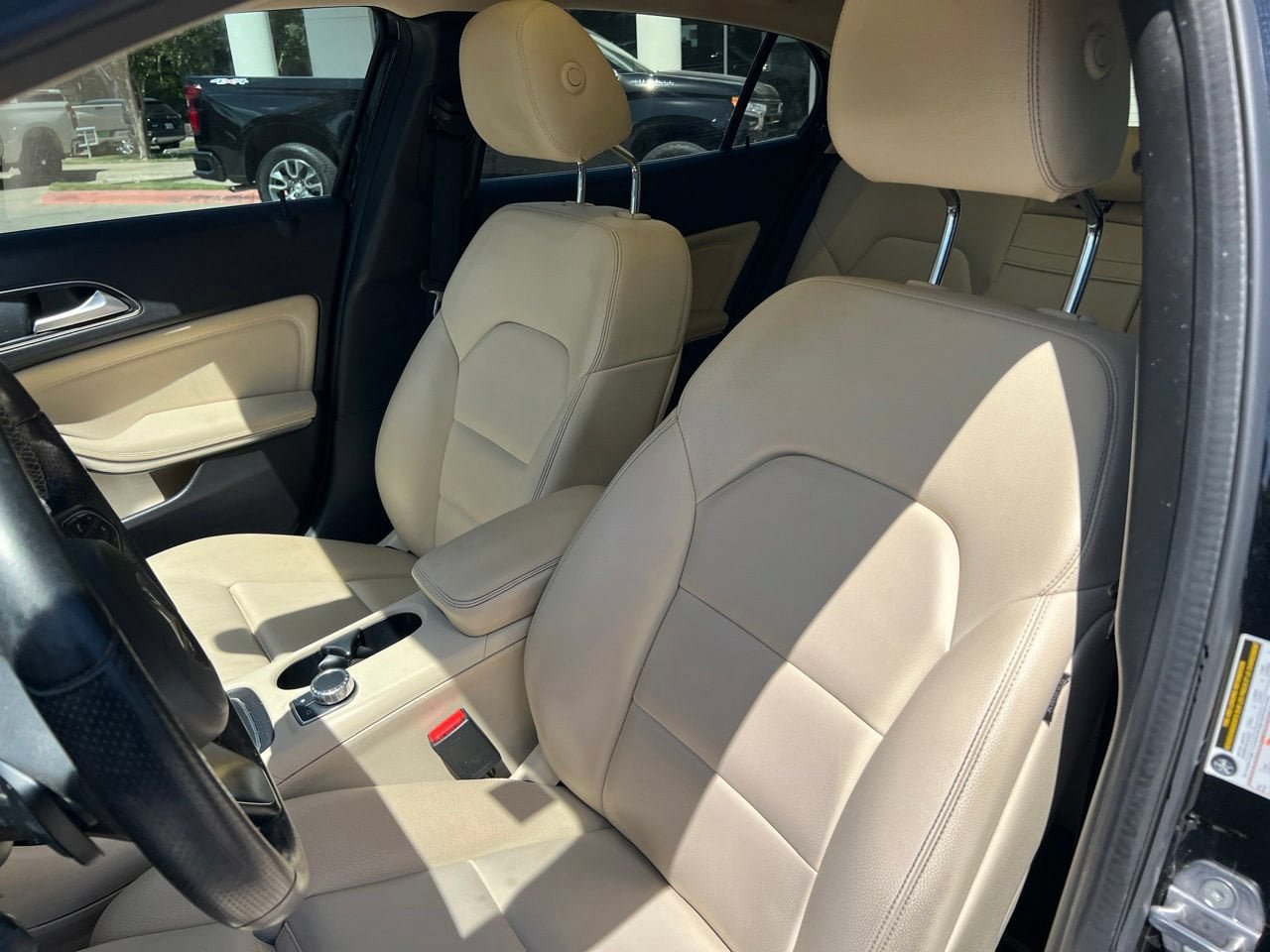 Used 2019 Mercedes-Benz GLA 250 image 10