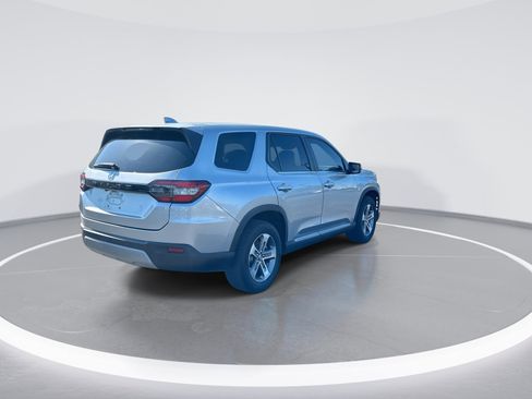 Used 2023 Honda Pilot EX-L image 9