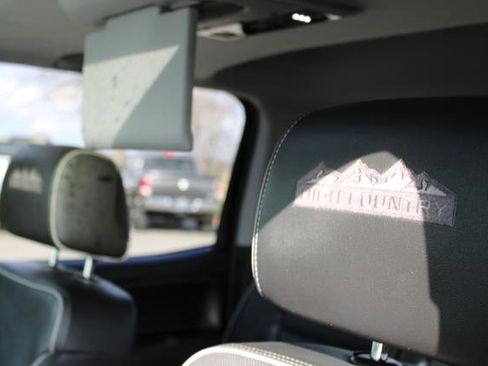 Used 2017 Chevrolet Silverado 2500 High Country w/ Duramax Plus Package image 24