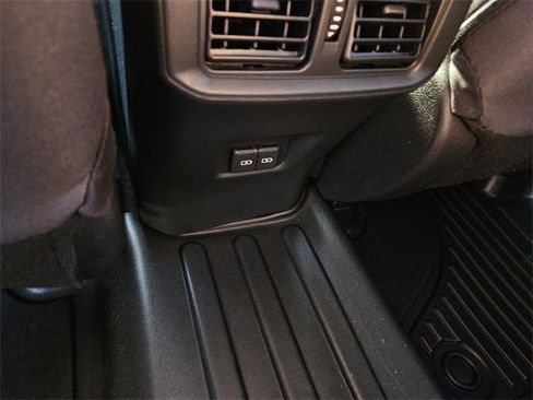 Used 2023 Toyota RAV4 XLE image 14