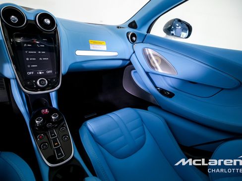 Used 2025 McLaren GTS image 16