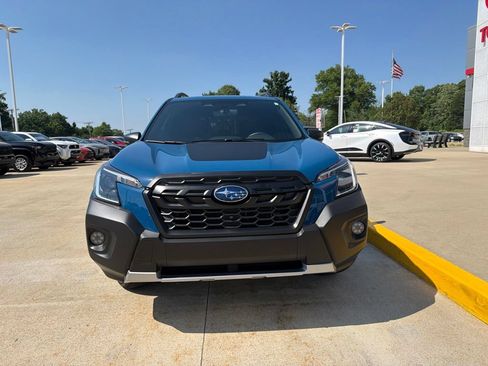 Used 2025 Subaru Forester Wilderness AWD/4WD image 2