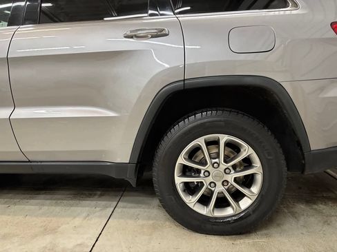 Used 2016 Jeep Grand Cherokee Limited w/ Luxury Group II AWD/4WD image 8