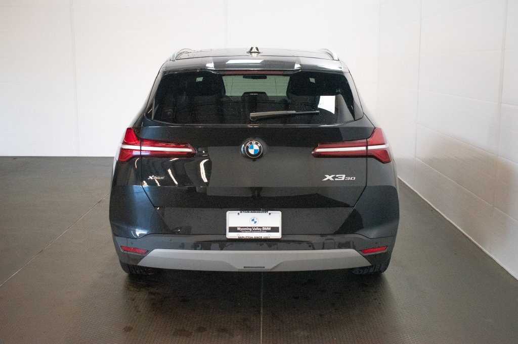 Used 2025 BMW X3 xDrive30i w/ Premium Package AWD/4WD image 5