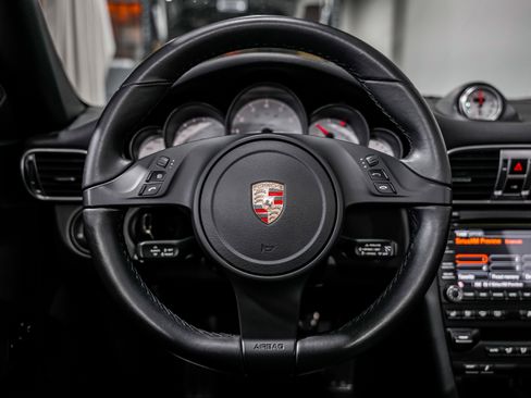 Used 2012 Porsche 911 Carrera S image 10