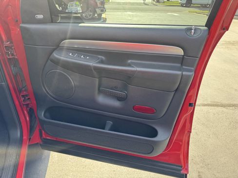 Used 2005 Dodge Ram 1500 Truck 2WD Quad Cab image 20