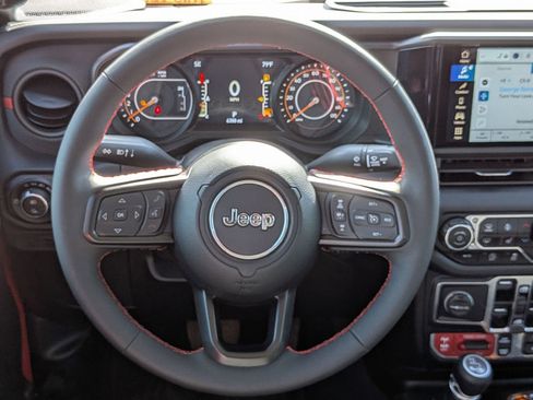 Used 2024 Jeep Gladiator Rubicon w/ Safety Group image 28