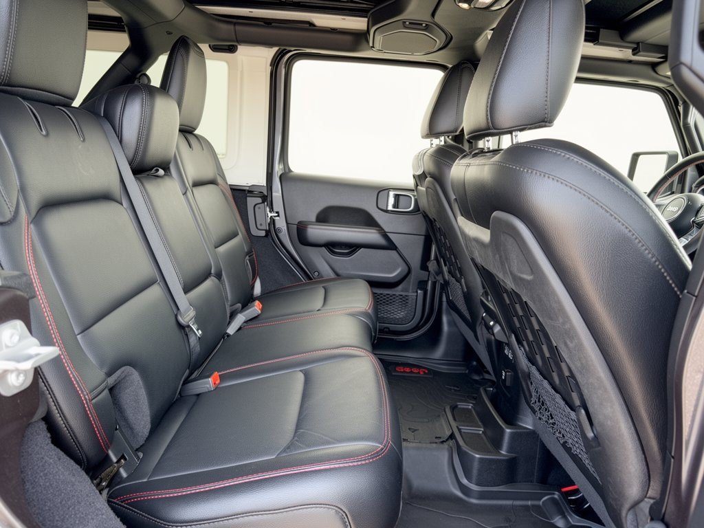 Used 2020 Jeep Wrangler Unlimited Rubicon AWD/4WD image 29
