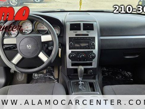 Used 2010 Dodge Charger SE image 30