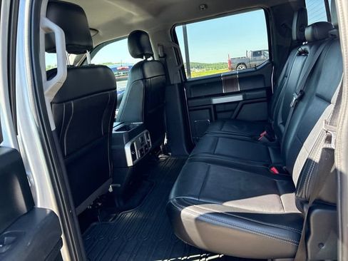 Used 2017 Ford F150 Lariat w/ Equipment Group 502A Luxury AWD/4WD image 19