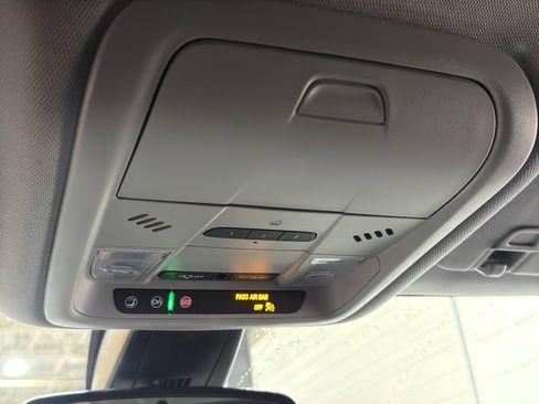 Used 2025 Chevrolet Blazer LT w/ Redline Edition image 35