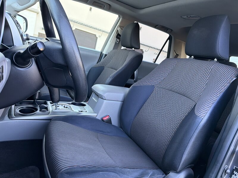 Used 2012 Toyota 4Runner SR5 w/ Convenience Pkg AWD/4WD image 15