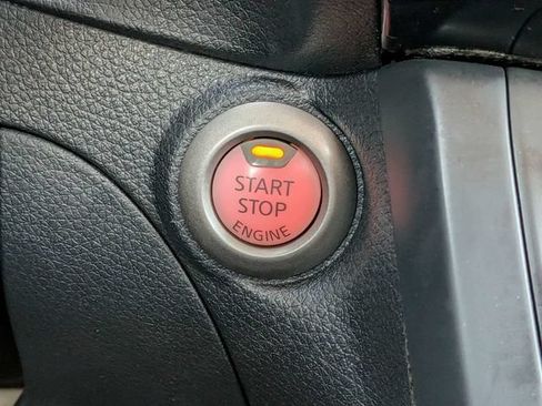 Used 2017 Nissan Sentra SV w/ Style Package FWD image 27