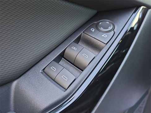 New 2026 Chevrolet Equinox LT image 34